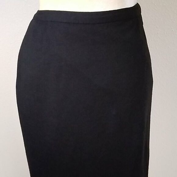 Harry Trolean Vintage Skirt - Picture 4 of 16